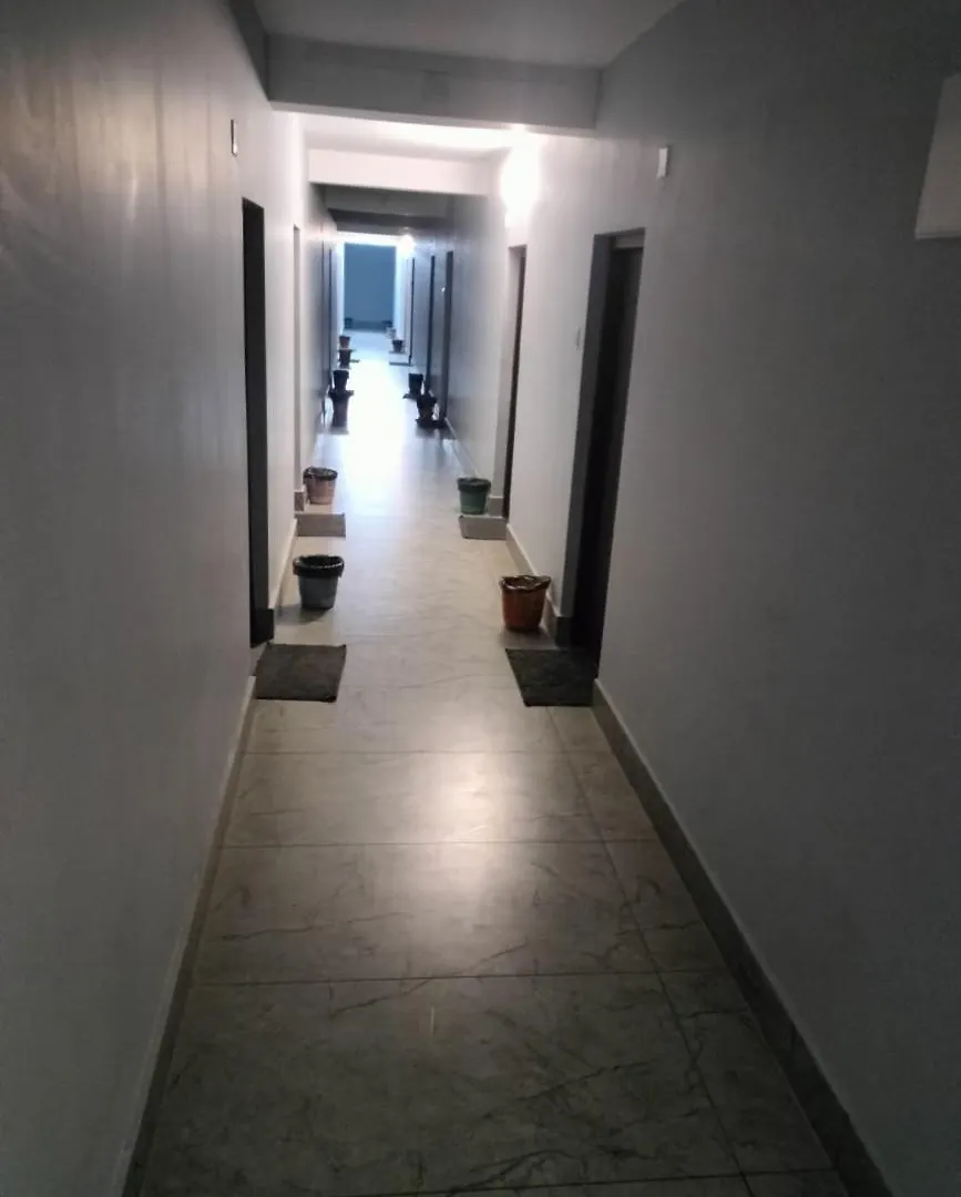 Capsule hotel Everest Lodge Payyannur